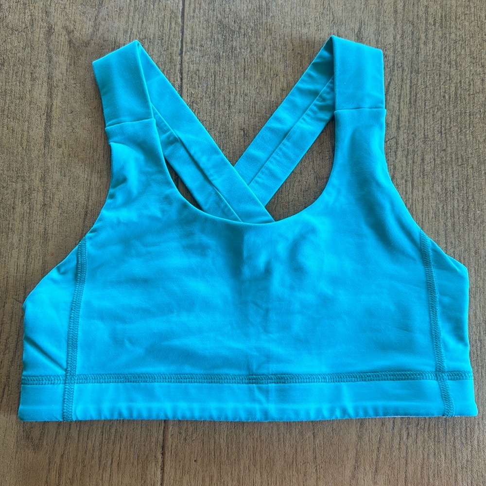 Lululemon blue sports bra